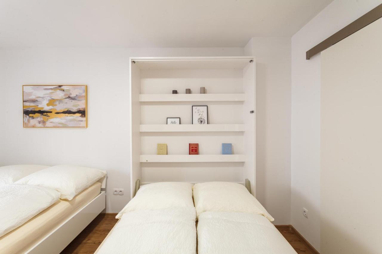 Design Apartment / 2 Room / Central / Contactless Check-In ฮันโนเวอร์ ภายนอก รูปภาพ