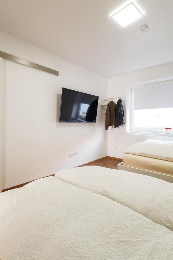 Design Apartment / 2 Room / Central / Contactless Check-In ฮันโนเวอร์ ภายนอก รูปภาพ