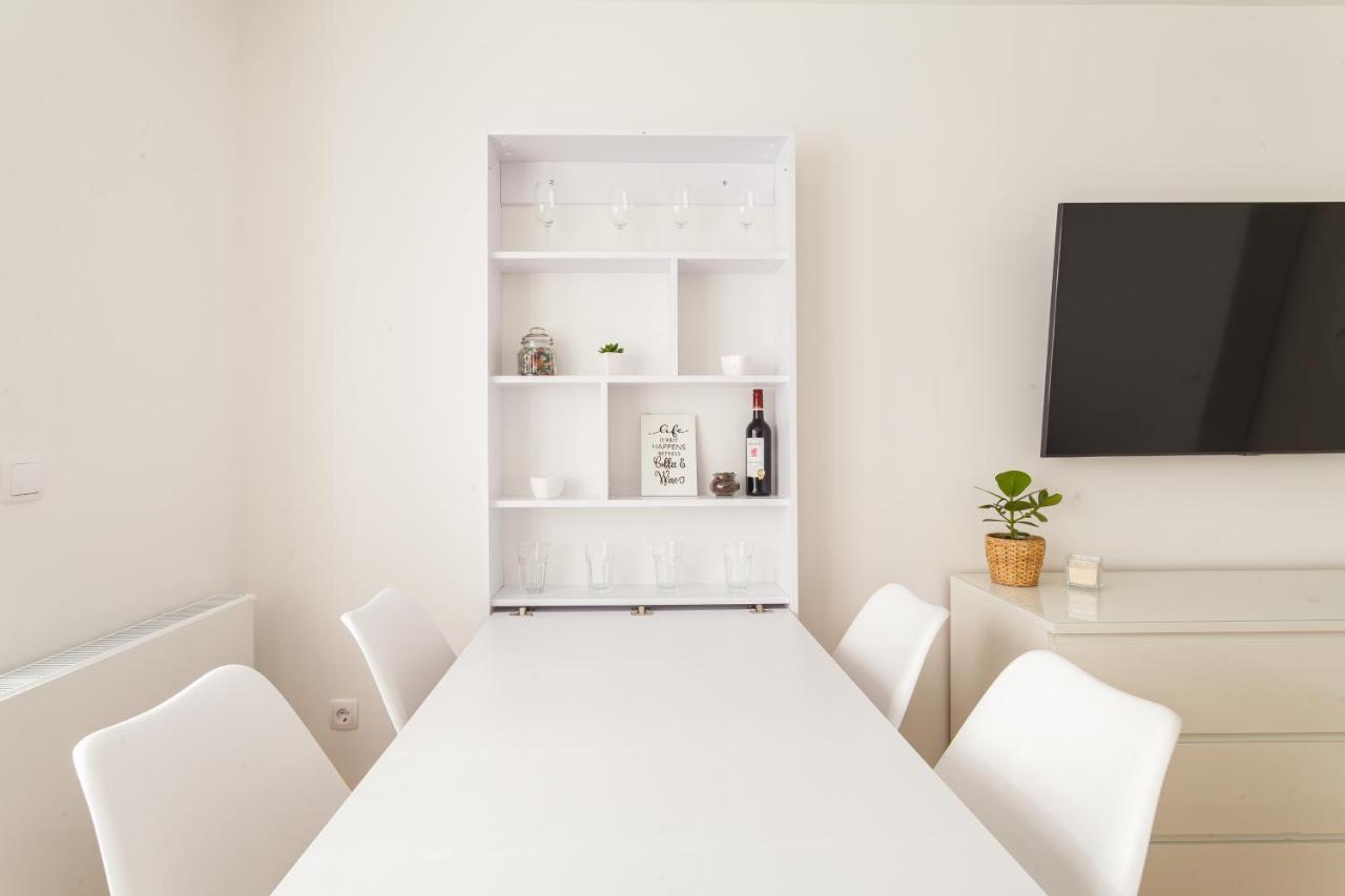 Design Apartment / 2 Room / Central / Contactless Check-In ฮันโนเวอร์ ภายนอก รูปภาพ
